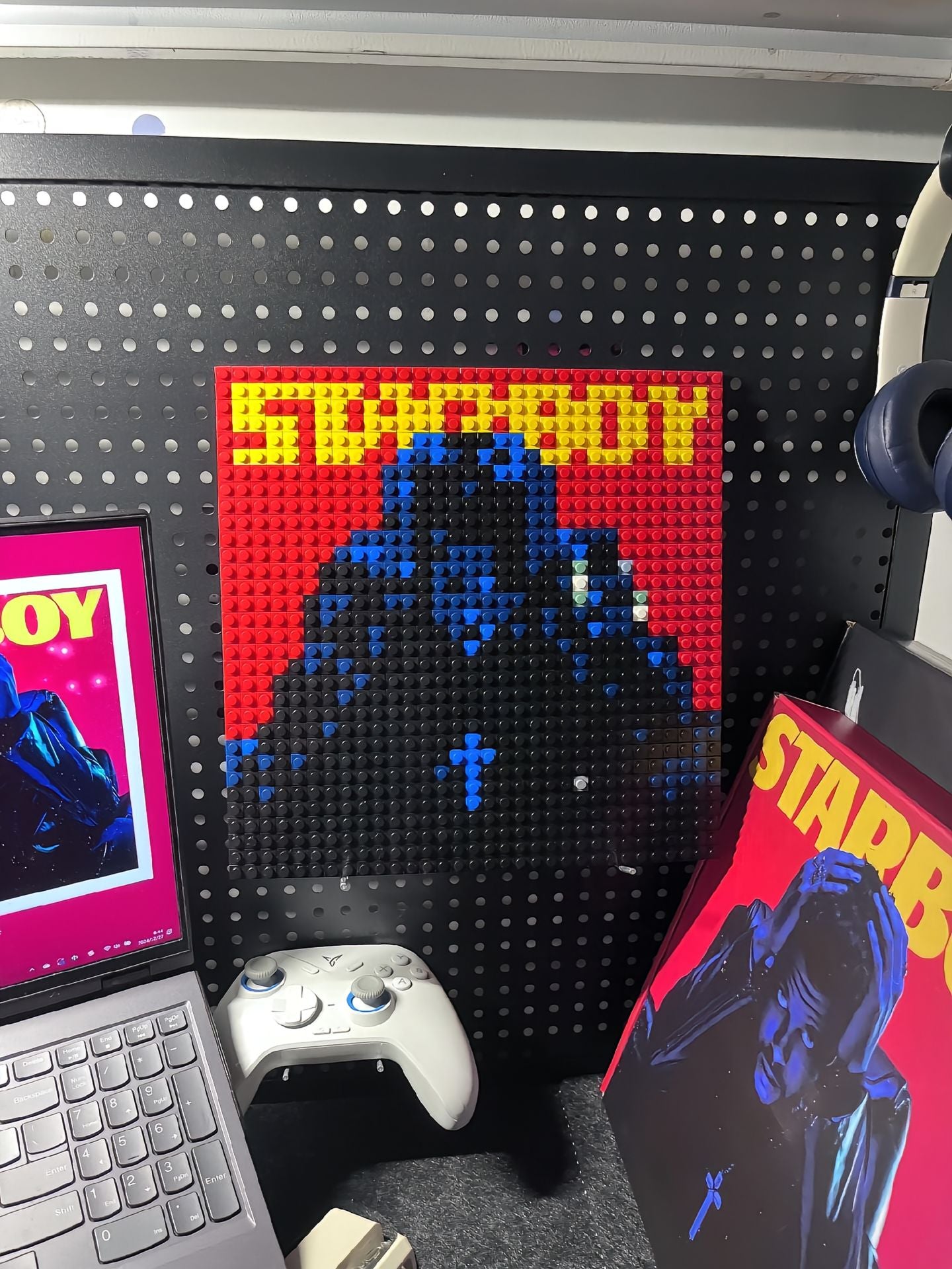 The Weeknd《starboy》Brick Album Cover